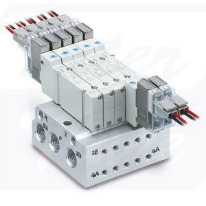 [JJ5SY1-40-02B-C4] JJ5SY1-40, Przyłącza wyjściowe z boku